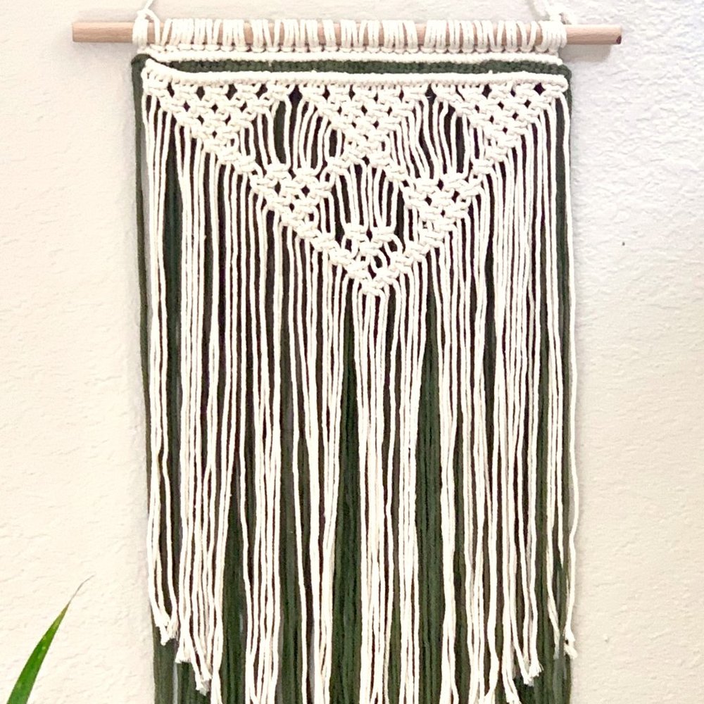 45"L Forest Green Beige Handcrafted Macramé Woven Cotton Tassel Wall Hanging New